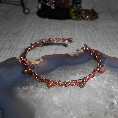 Copper and unakite bracelet