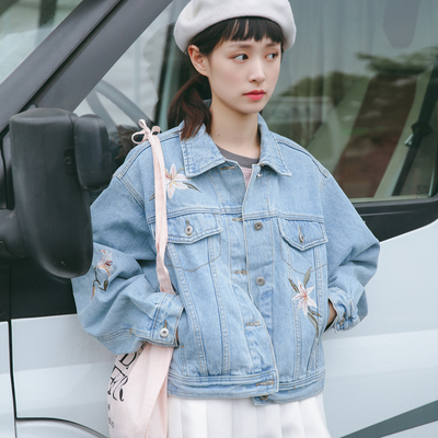 Flower embroidery denim jacket