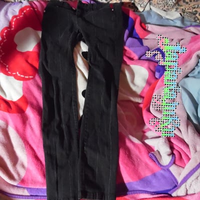 〖sold out〗tripp nyc pinstripe skull skinny jeans sz. 1