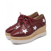 Star Design Flat Platform Shoes In Red and Pink - Thumbnail 1