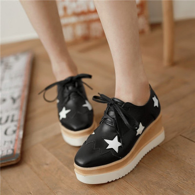 Punk gothic star design platform shoes in black and beige