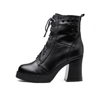 Rivet fashion black middle tube female boots - Thumbnail 3