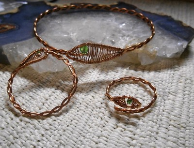 Ouroboros set
