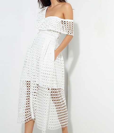 White One Shoulder Lace Dress Puffy Skirt