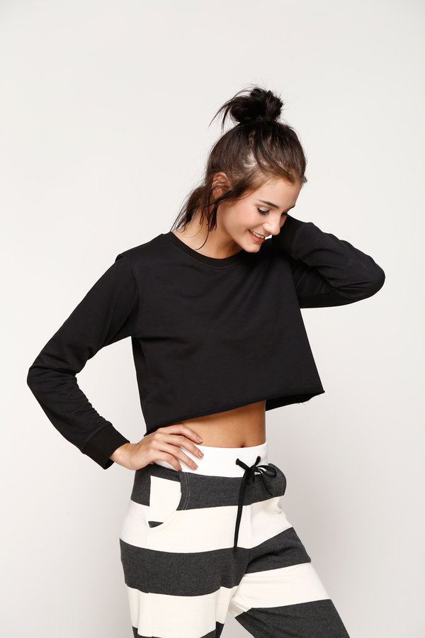 Hailey Crop Jumper - Black