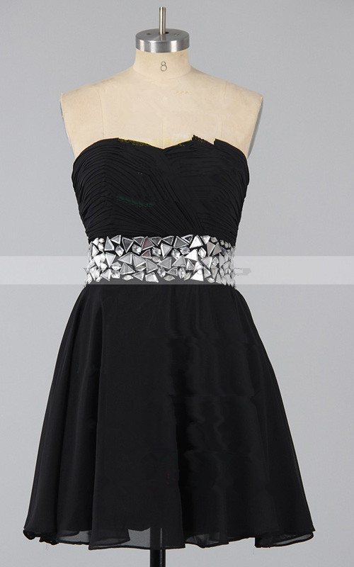 Black Sleeveless A Line Mini Sweetheart Chiffon Crystal Strapless Short Homecoming Dress