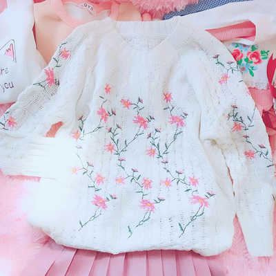 Sweet Floral Flower Embroidery Sweater