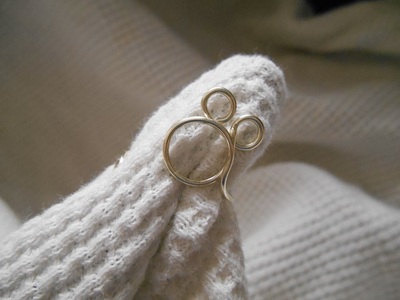 Mouse head wire wrapped ring