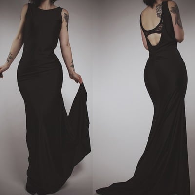Claimed @logdon - vintage 80s scream queen gown with train 