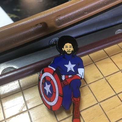 Kaeptain america pin
