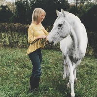 Auburn Grove Blouse - Thumbnail 1