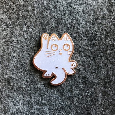 Busted enamel pin white glitter 