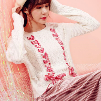 Sweet lace-up knitted sweater - Thumbnail 4