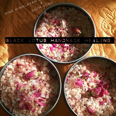 Hibiscus-rose pink himalayan crystal cleaner & bath soak detox