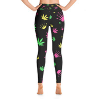 Queen of the Green Yoga Leggings - Thumbnail 3