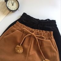 Velvet pom pom shorts - Thumbnail 1