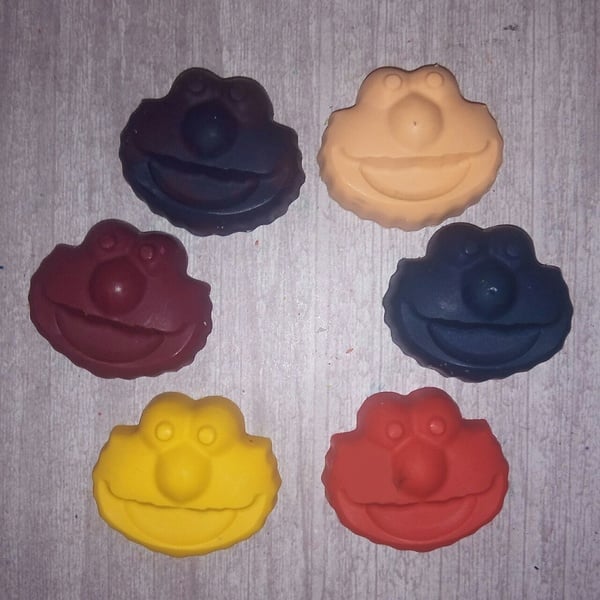 20 Elmo Inspired Crayons 