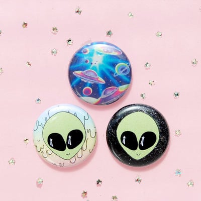 1" alien buttons - Thumbnail 3