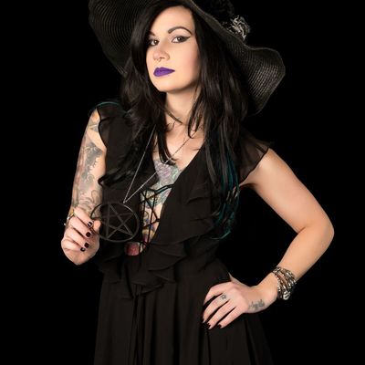 Allie arsenic (3) 5x7 photos