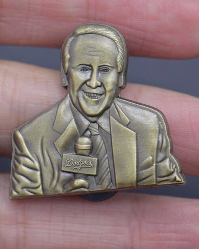 Vin 3D Broadcasting pin 