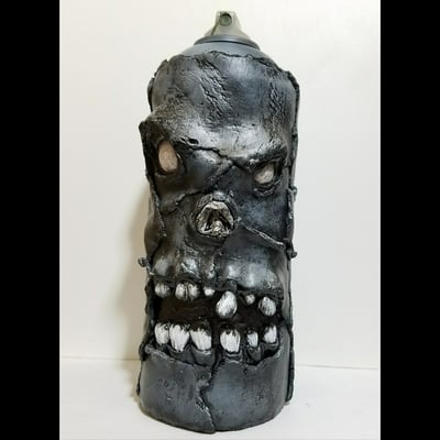 Killer cans: classic zombie ripper face can