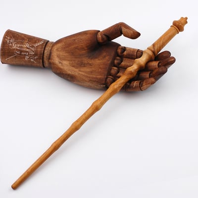 Hickory wand 13 inch