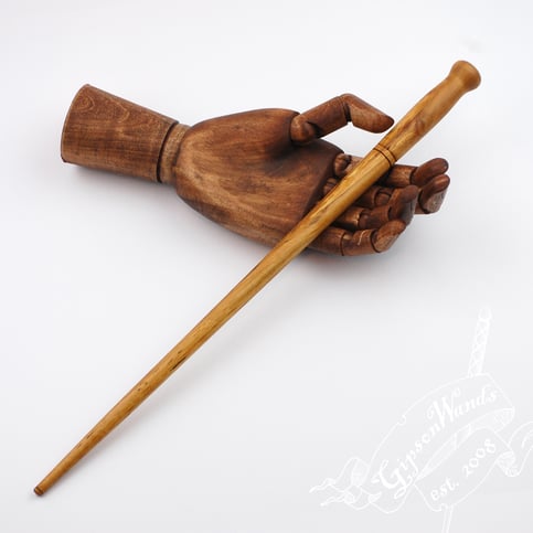 Pearwood Wand 13 3/4th inch
