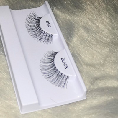 Penn quarter cat eye lashes 