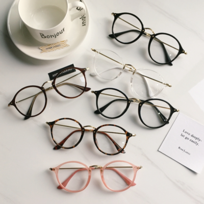 Chic round glasses