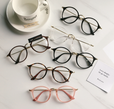 Chic Round Glasses