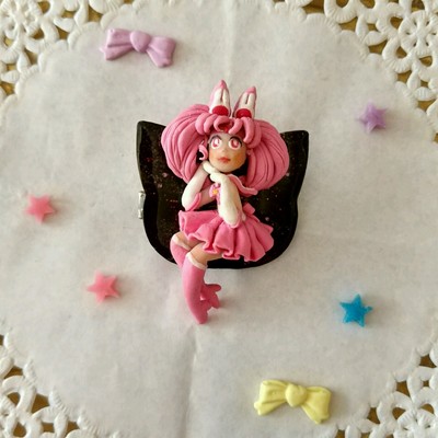 Chibiusa brooch