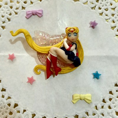 Sailor moon brooch