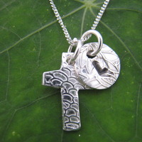 Cross Charm Necklace with pearl - Thumbnail 2