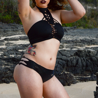 Twisted Poison Ivy Two Piece Swimsuit  - Thumbnail 2