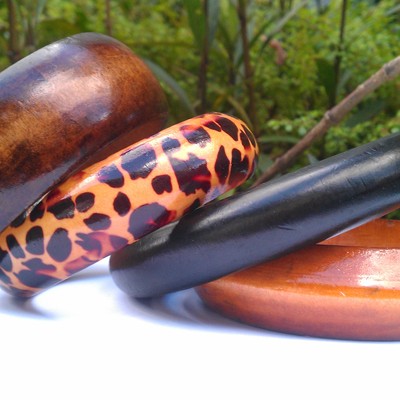 Wood bangles (sold individually)