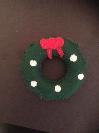 'The Wreath' custom catnip toy!