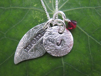 Mom leaf necklace with 1 initial m,1 birthstone