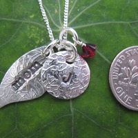 Mom Leaf Necklace with 1 Initial M,1 Birthstone - Thumbnail 2