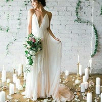 Sexy Soft Chiffon Spaghetti Straps V Neck Beach Wedding Dresses - Thumbnail 1