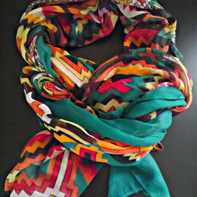 Deep green geo print scarf - Thumbnail 4