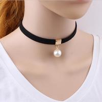 Pearl Choker Necklace - Thumbnail 3