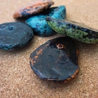 Set of 5 Crackled Paper Mache Pendants in Assorted Colors - Thumbnail 3