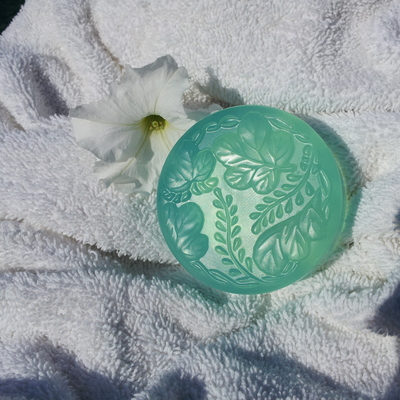 Leaf and fern glycerin bar in english garden "ocean blue" - Thumbnail 3