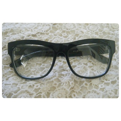 (New with tags) Readers (Non-prescription)