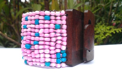 Mosaic Bead w/ Wood Buckle