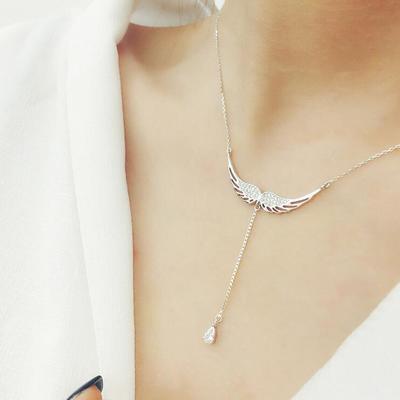Rhinestone angel wings necklace  - Thumbnail 2