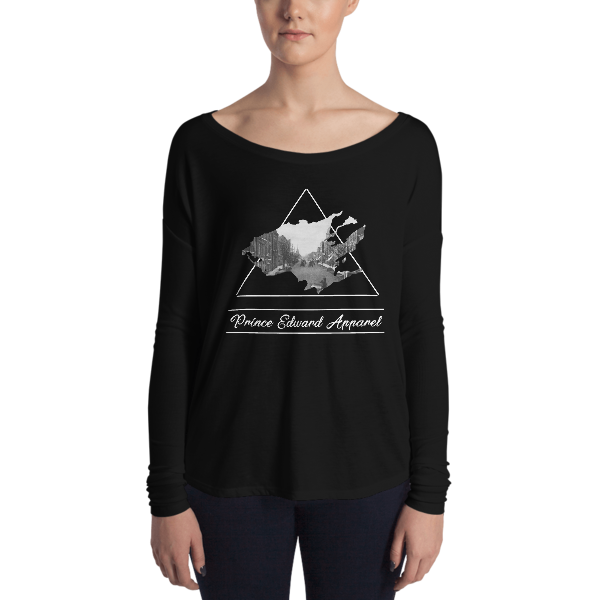 Image of PEA Logo Women's Relaxed Long Sleeve (B)