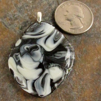 Black and White Glass Pendant Large - Thumbnail 1