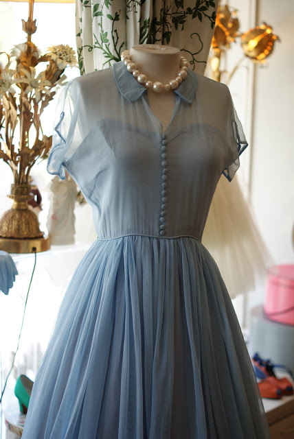 vintage style chiffon dress