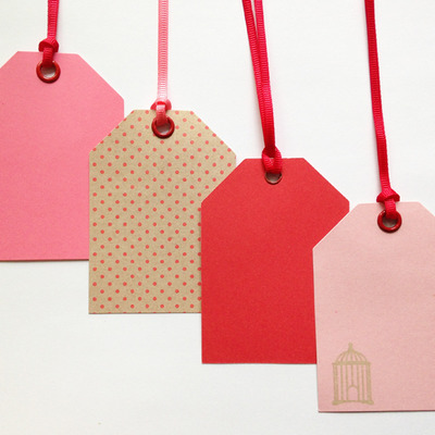 Pink tags 4pcs - 3.5 x 2.5"